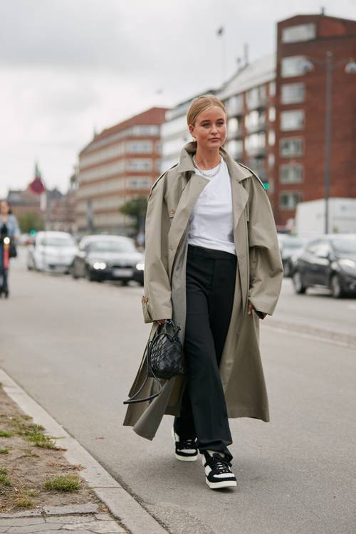 copenhagen-fashion-week-street-style-spring-2020-281696-1565130489918-image.500x0c