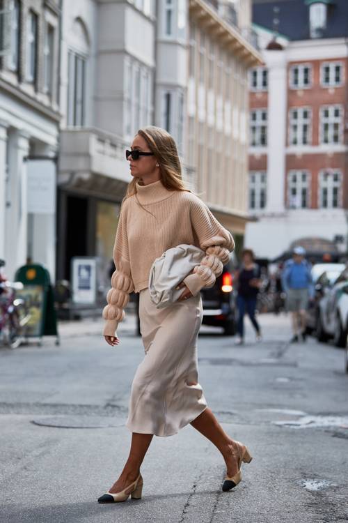 copenhagen-fashion-week-street-style-spring-2020-281696-1565130734737-image.500x0c