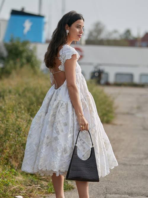copenhagen-fashion-week-street-style-spring-2020-281722-1565261645309-image.500x0c