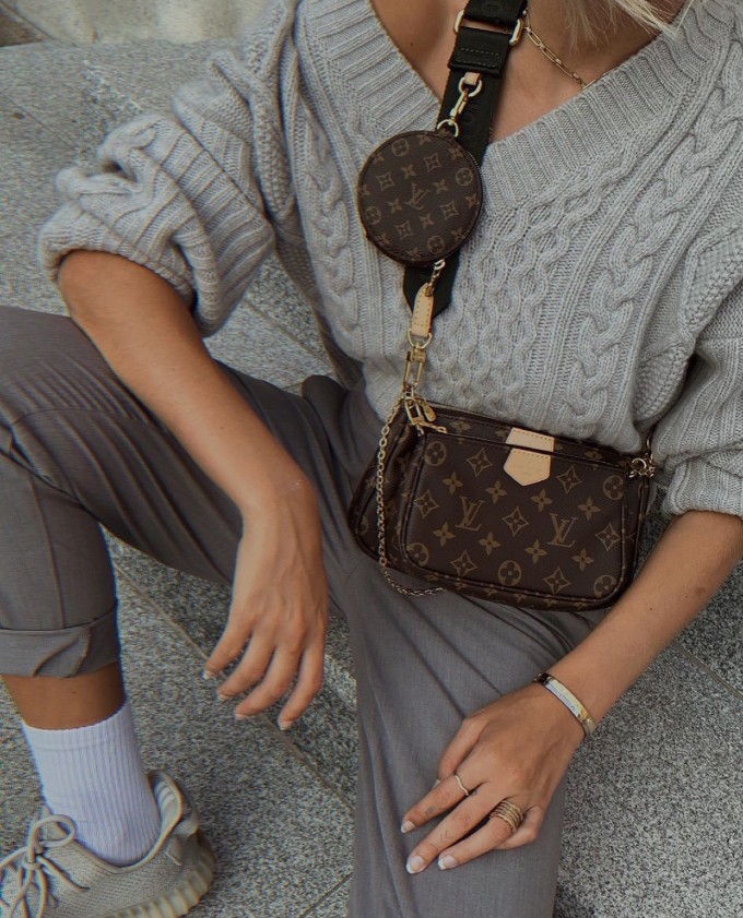1 logo bags