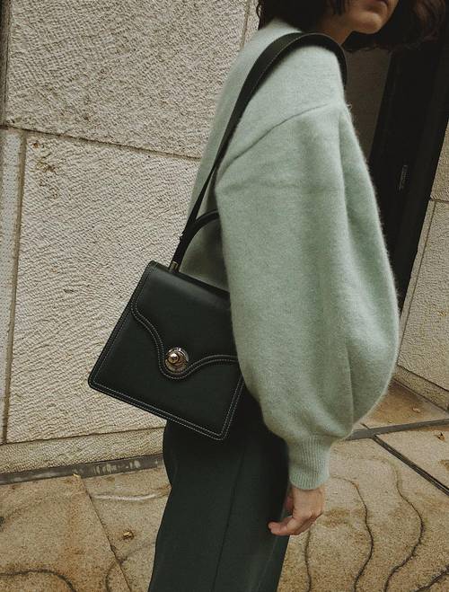 autumn-capsule-wardrobe-281656-1564846568898-image.500x0c