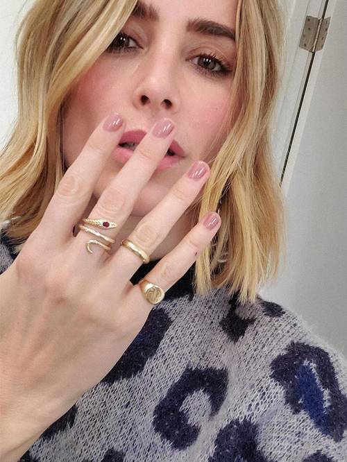 perfect-nail-polish-colours-286260-1584714093004-image.500x0c