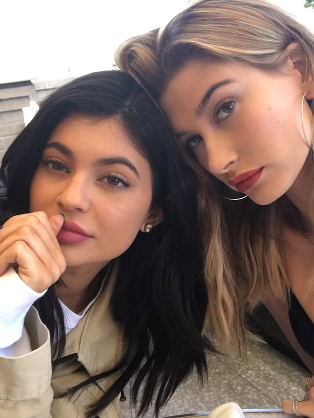 Kylie Jenner Hailey Bieber 2016